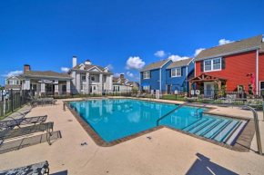 Monkey Island Gem Private Hot Tub, Community Pool